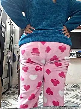 SIMIHOT online show from 01/07/26, 10:40