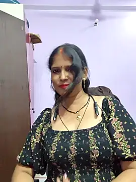Snapshot of Sonalihot_ chatting on 04/21/26, 06:44 Sonalihot online show from 04/21/26, 06:44