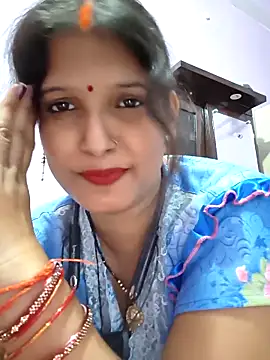 Snapshot of Sonalihot_ chatting on 04/23/26, 11:42 Sonalihot online show from 04/23/26, 11:42