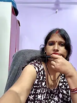 Snapshot of Sonalihot_ chatting on 04/30/26, 08:04 Sonalihot online show from 04/30/26, 08:04