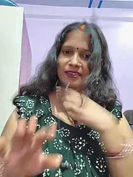 Snapshot of Sonalihot_ chatting on 05/26/26, 06:59 Sonalihot online show from 05/26/26, 06:59