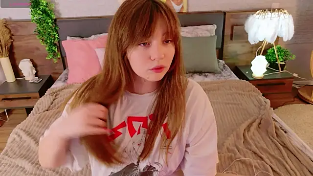 Moon  Bunny online show from 05/23/26, 03:27