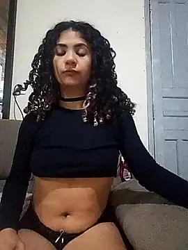 Camilla-23y online show from 09/27/25, 01:32