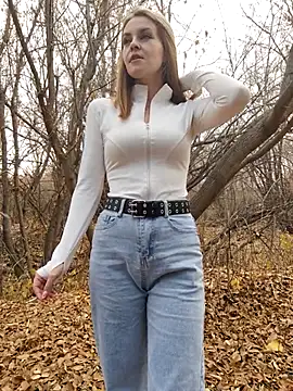 YOOUR EVAA online show from 10/29/25, 09:00