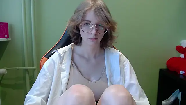 juicyPenny online show from 05/08/26, 06:30