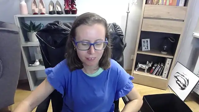 sweetxLizzy online show from 09/10/25, 04:23