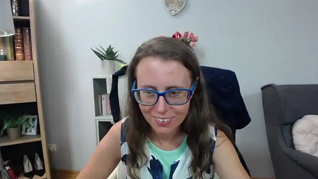 Snapshot of sweetxLizzy chatting on 06/29/26, 04:30 sweetxLizzy online show from 06/29/26, 04:30