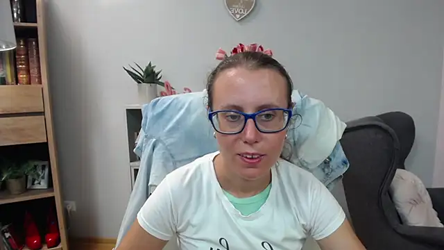 Snapshot of sweetxLizzy chatting on 06/30/26, 04:35 sweetxLizzy online show from 06/30/26, 04:35