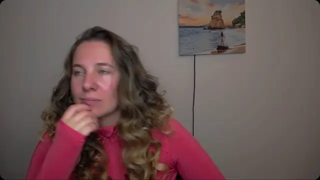 Snapshot of Darklure_ chatting on 10/13/25, 04:07 Darklure  online show from 10/13/25, 04:07