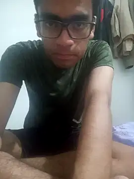 Snapshot of CockBoiAdi chatting on 09/24/25, 07:17 CockBoiAdi online show from 09/24/25, 07:17