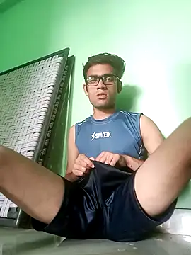 Snapshot of CockBoiAdi chatting on 10/24/25, 04:20 CockBoiAdi online show from 10/24/25, 04:20