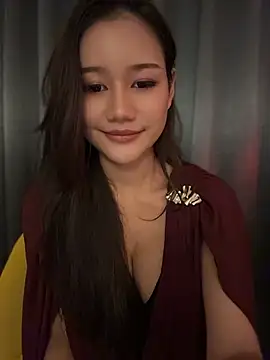 Snapshot of cherrycuteasian chatting on 05/28/26, 02:25 cherrycuteasian online show from 05/28/26, 02:25