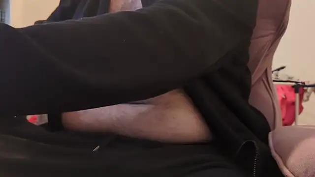 Snapshot of Jonpol74_ chatting on 03/25/26, 10:43 Jonpol74 online show from 03/25/26, 10:43