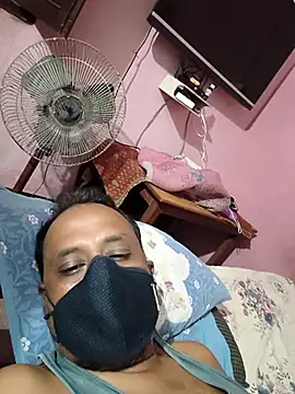 Snapshot of snighdha chatting on 10/10/25, 12:26 snighdha online show from 10/10/25, 12:26