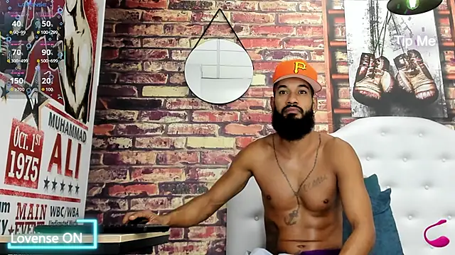 Snapshot of Damian_Shakur chatting on 03/07/26, 12:35 Damian Shakur online show from 03/07/26, 12:35