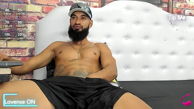 Snapshot of Damian_Shakur chatting on 04/06/26, 12:06 Damian Shakur online show from 04/06/26, 12:06