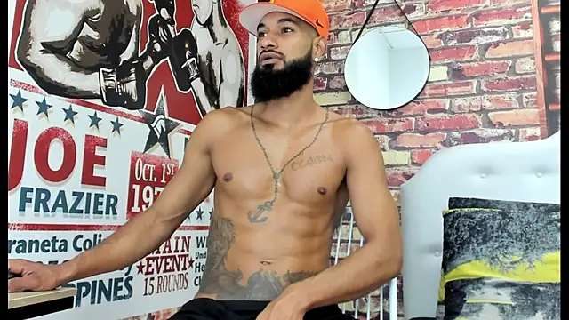 Snapshot of Damian_Shakur chatting on 04/07/26, 12:38 Damian Shakur online show from 04/07/26, 12:38