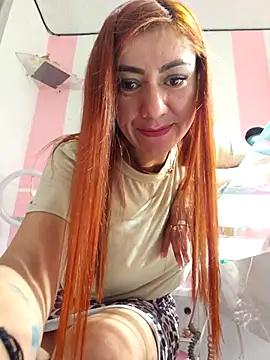 Snapshot of sandy_y chatting on 09/16/25, 05:58 sandy y online show from 09/16/25, 05:58