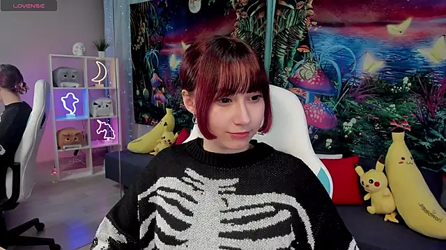 ClaraParks online show from 11/05/25, 06:41