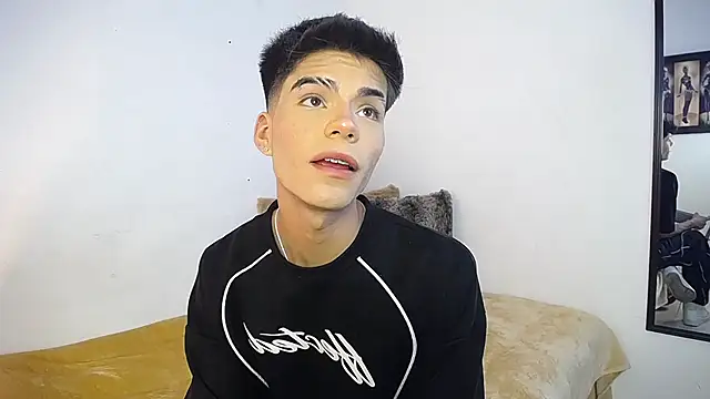 Dulcey  online show from 09/26/25, 04:16