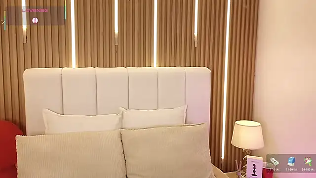 Dulcey  online show from 02/17/26, 03:58