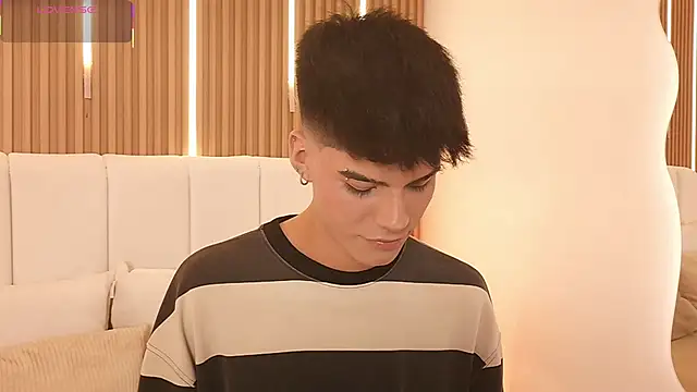 Snapshot of Dulcey_ chatting on 03/11/26, 05:35 Dulcey online show from 03/11/26, 05:35