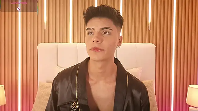 Snapshot of Dulcey_ chatting on 04/09/26, 04:23 Dulcey online show from 04/09/26, 04:23