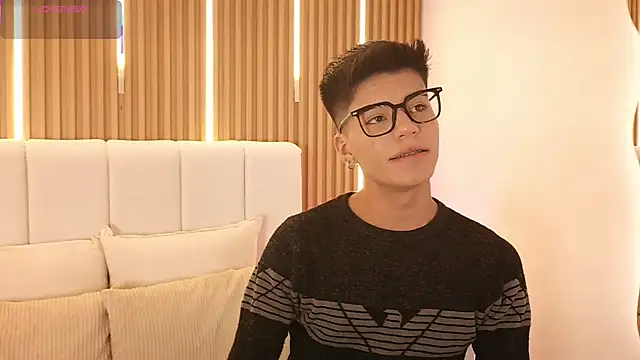 Snapshot of Dulcey_ chatting on 04/11/26, 05:34 Dulcey online show from 04/11/26, 05:34