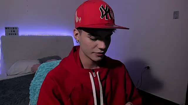 Snapshot of Dulcey_ chatting on 04/16/26, 09:10 Dulcey online show from 04/16/26, 09:10