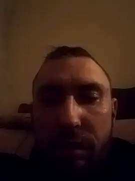 Snapshot of JarekJarek93 chatting on 11/17/25, 11:21 JarekJarek93 online show from 11/17/25, 11:21