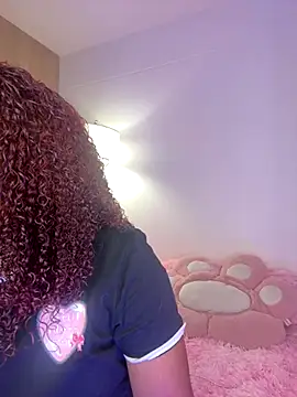  Zahara  online show from 10/18/25, 10:43