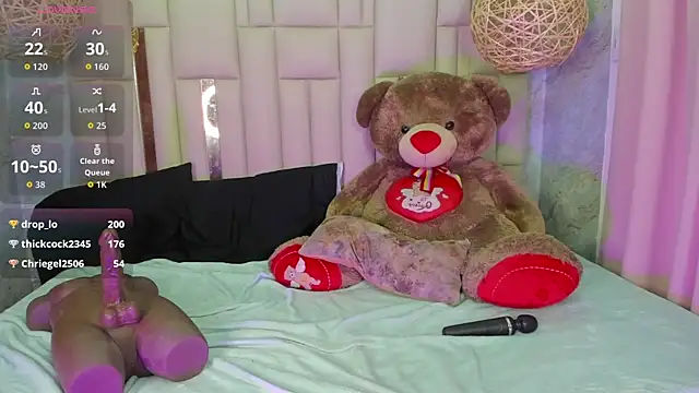 NikkyyRed online show from 11/16/25, 10:59