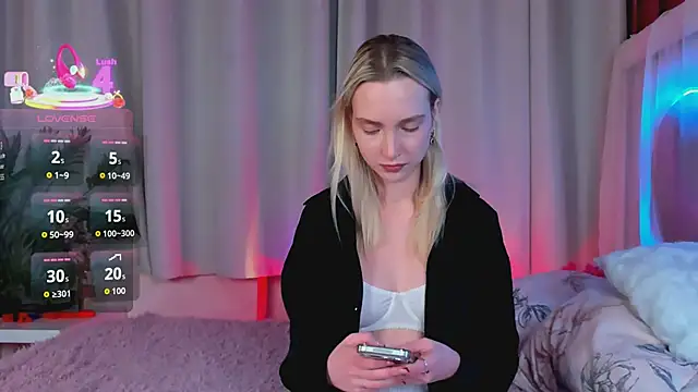 EllaBloom online show from 02/25/26, 02:48