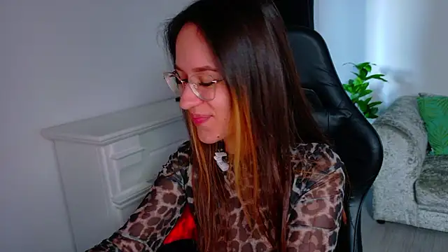 EvaBllake online show from 02/12/26, 06:08