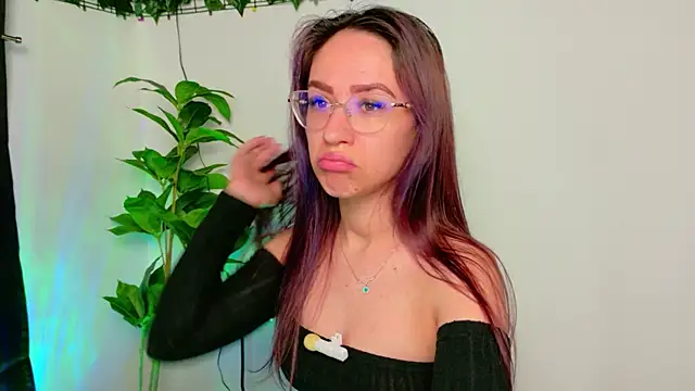 Snapshot of EvaBllake chatting on 04/02/26, 05:16 EvaBllake online show from 04/02/26, 05:16