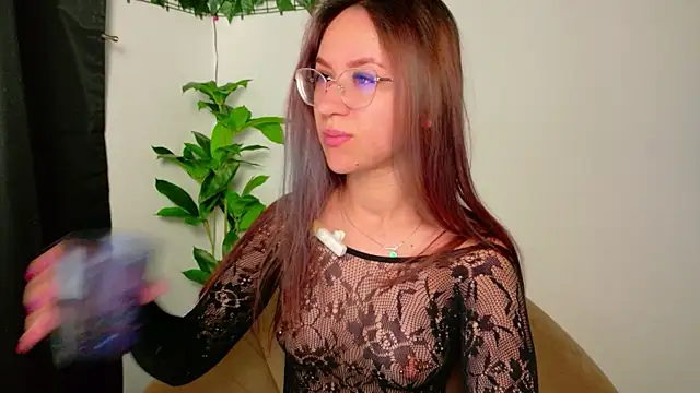 Snapshot of EvaBllake chatting on 04/15/26, 05:14 EvaBllake online show from 04/15/26, 05:14