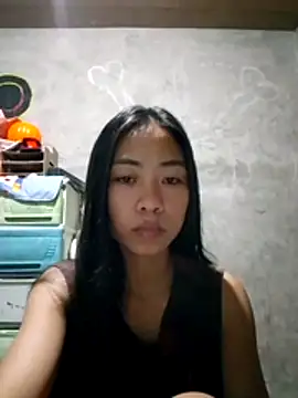 Snapshot of SweetMissPinay18 chatting on 05/25/26, 07:31 SweetMissPinay18 online show from 05/25/26, 07:31