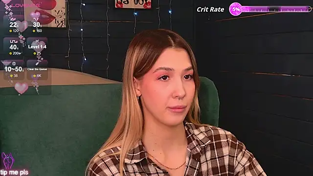 Snapshot of Bella_svon chatting on 04/13/26, 06:30 Bella svon online show from 04/13/26, 06:30