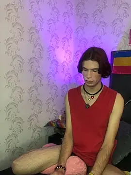Snapshot of danny_rios20 chatting on 10/06/25, 12:24 danny rios20 online show from 10/06/25, 12:24