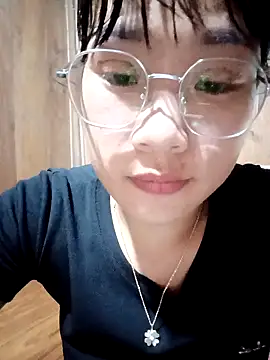 Snapshot of Maimai00 chatting on 09/10/25, 06:46 Maimai00 online show from 09/10/25, 06:46