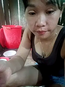 Snapshot of Maimai00 chatting on 09/13/25, 02:22 Maimai00 online show from 09/13/25, 02:22