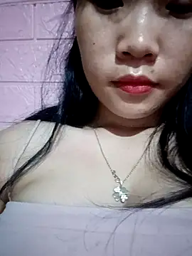 Snapshot of Maimai00 chatting on 09/17/25, 06:20 Maimai00 online show from 09/17/25, 06:20