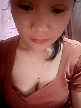 Snapshot of Maimai00 chatting on 09/29/25, 06:07 Maimai00 online show from 09/29/25, 06:07