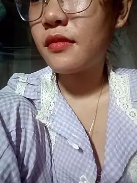 Snapshot of Maimai00 chatting on 10/07/25, 03:14 Maimai00 online show from 10/07/25, 03:14