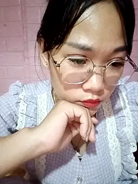 Snapshot of Maimai00 chatting on 10/16/25, 03:40 Maimai00 online show from 10/16/25, 03:40