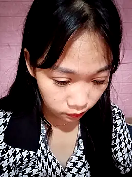 Snapshot of Maimai00 chatting on 10/22/25, 03:56 Maimai00 online show from 10/22/25, 03:56