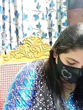 Sofia-0 online show from 10/13/25, 06:19