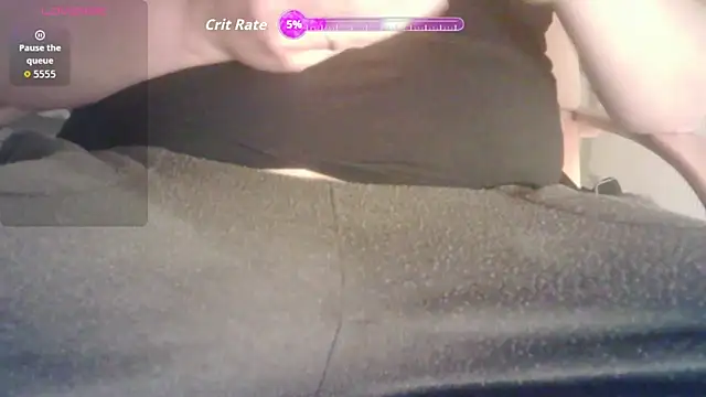 Snapshot of snebold chatting on 01/05/26, 05:27 snebold online show from 01/05/26, 05:27