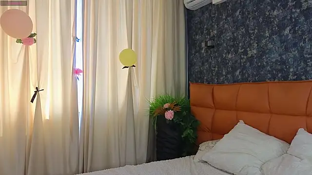 SoftBliss online show from 09/16/25, 06:47