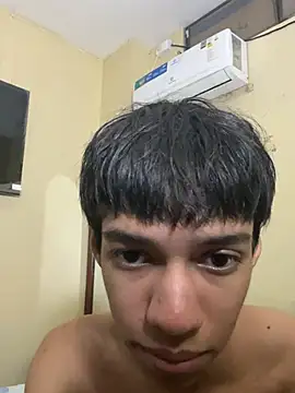 Snapshot of javi_fer chatting on 04/03/26, 04:38 javi fer online show from 04/03/26, 04:38